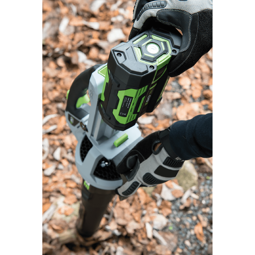 EGO AKÜLÜ YAPRAK ÜFLEME LB5300E 900 m3/h